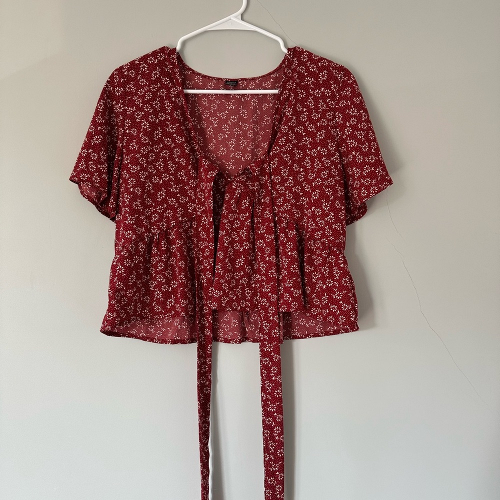 SHEIN Red Crop Blouse with Tie Front and Short Sleeves